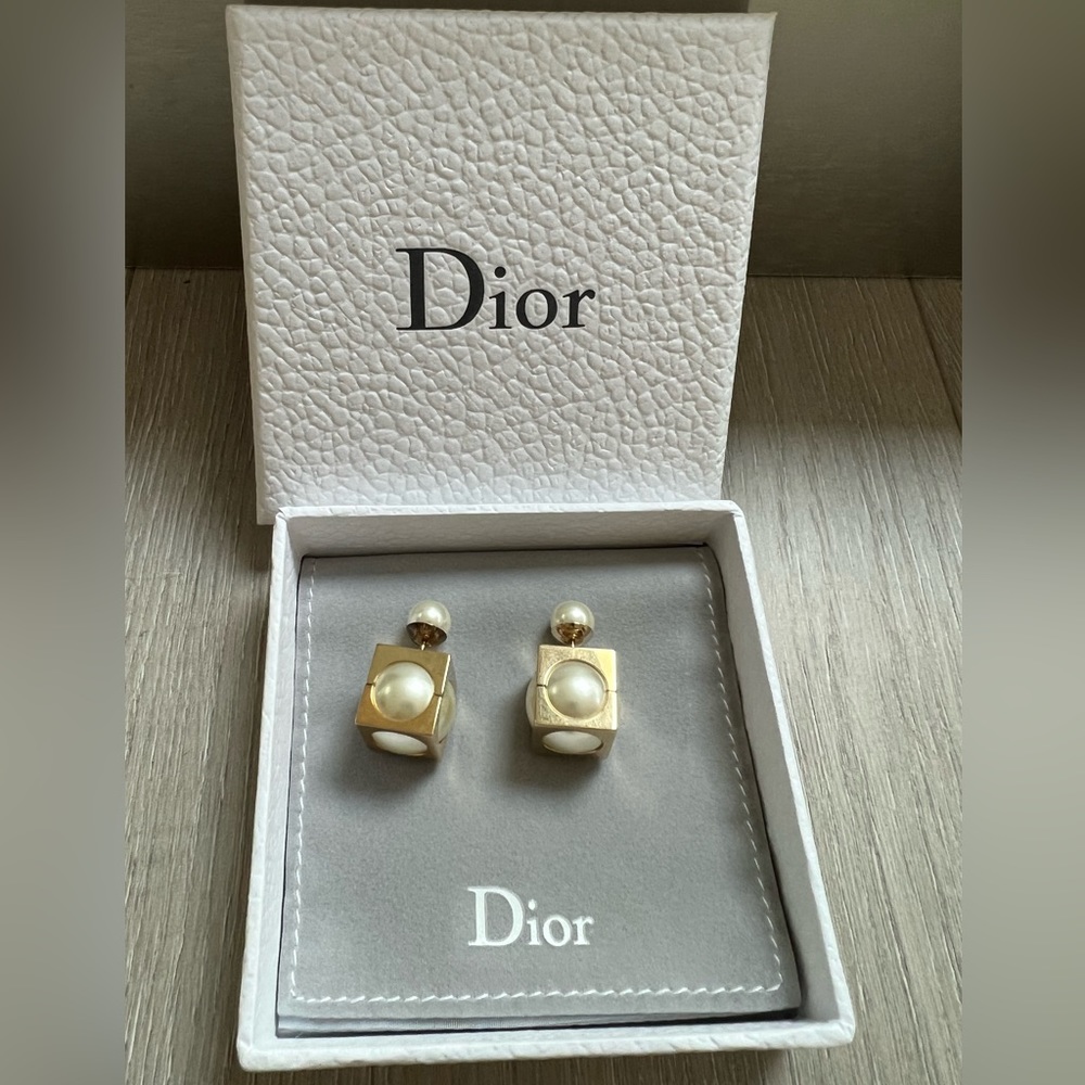 Brand new Christian dior tribales earrings in pearl box